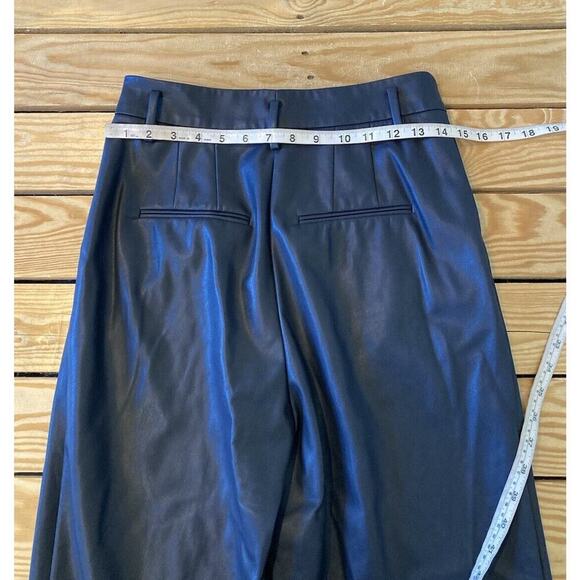 Ann Taylor Faux Leather Pants Size 2 Women’s Black - Picture 7 of 8